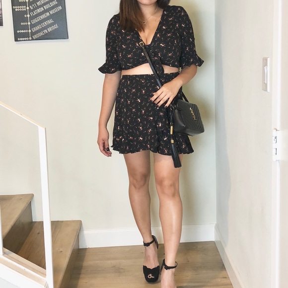 NWT Polly & Esther Ruffle Tie Front Top Skirt RL - Picture 7 of 7